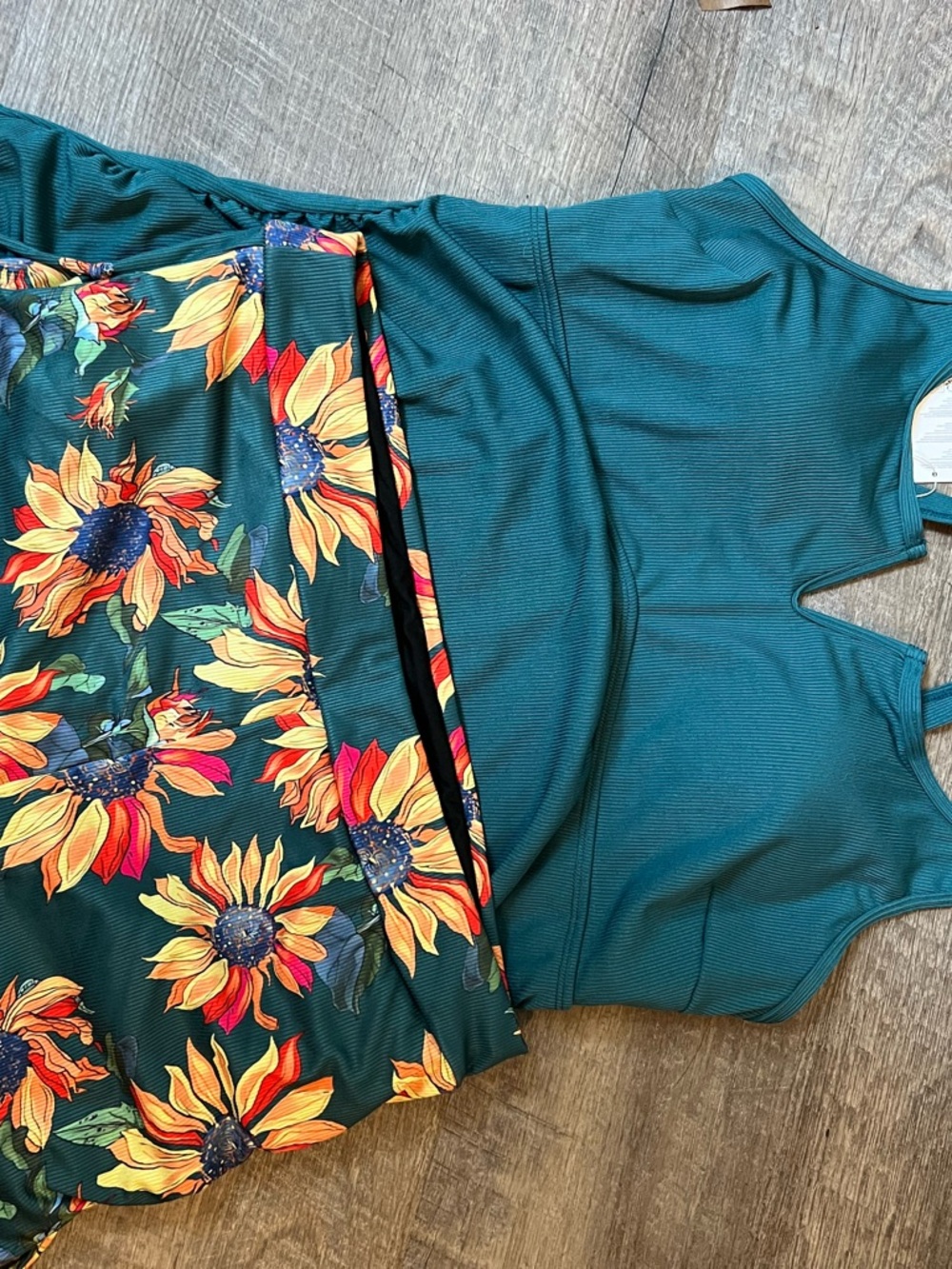 Teal Ribbed Notch-tankini - Picture 7 of 12